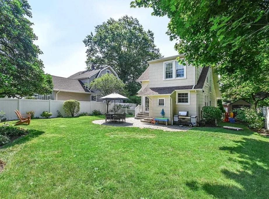 4 2nd Street, Glenwood Landing, New York image 12