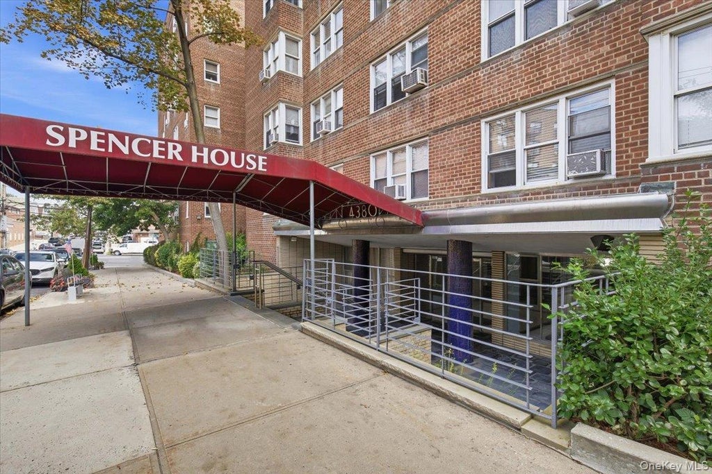 Photo of 4380 Vireo Avenue #4T, Bronx, NY 10470 (MLS # 1057750)