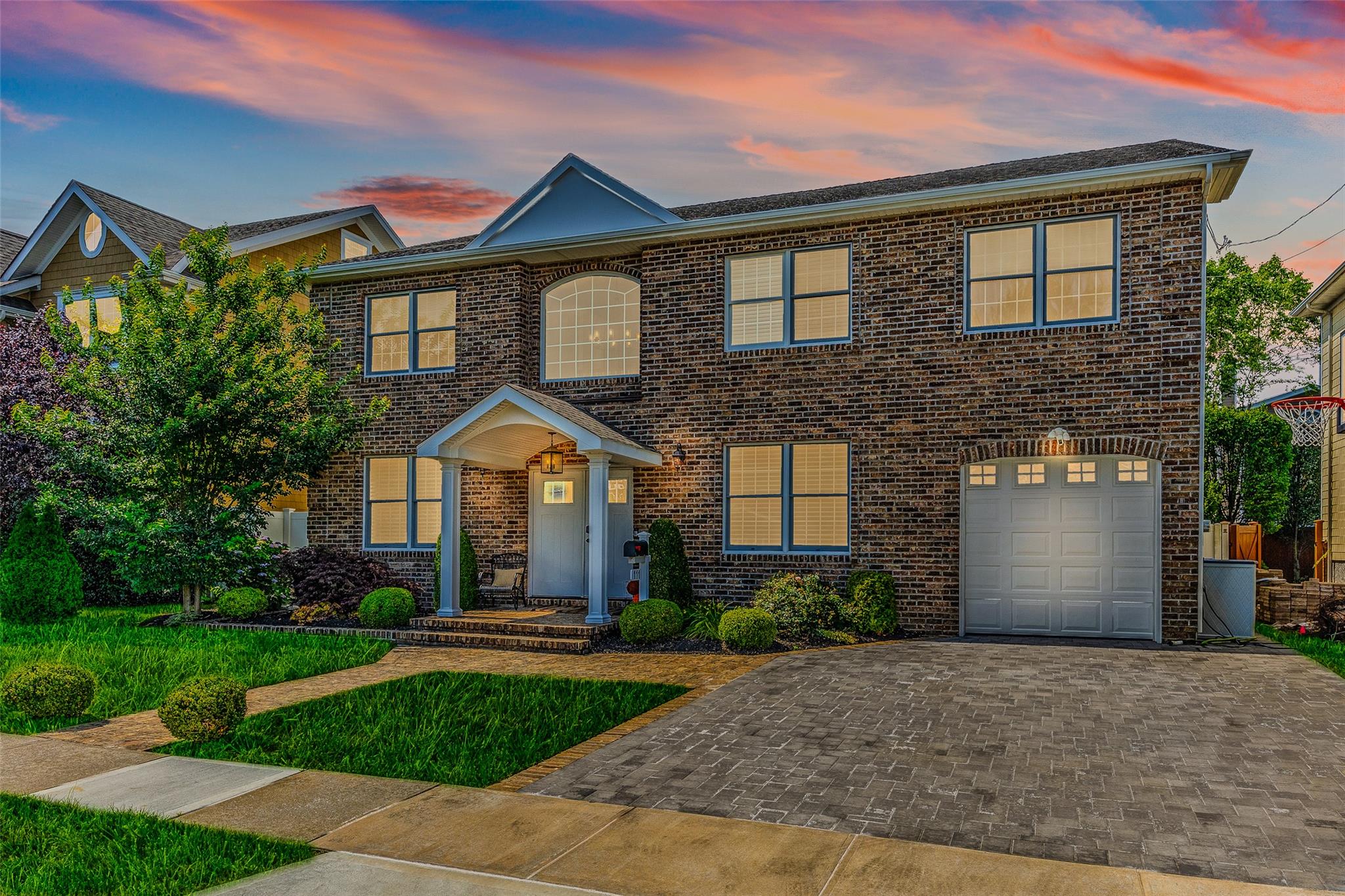 111 Hampton Way