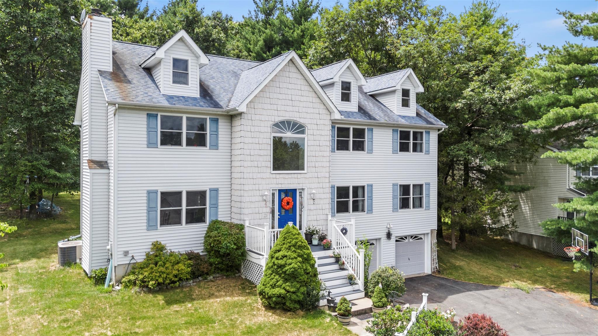 9 Mount Ridge Court