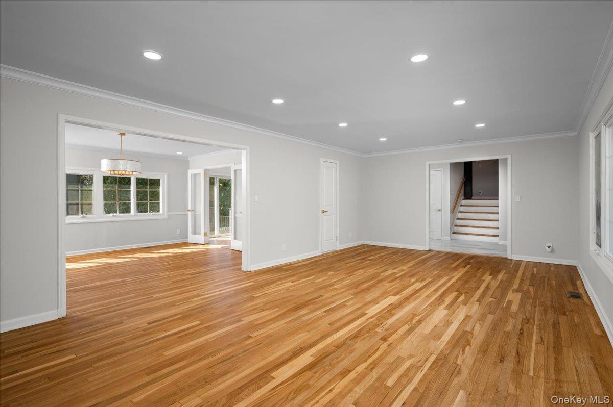 15 Hillside Road