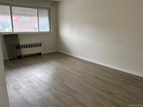 Multifamily For Rent - 1020 E 213th Street<br/> Bronx, NY 10469