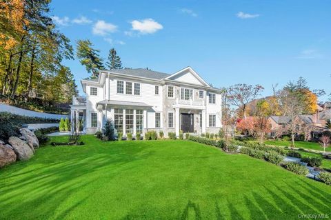 207 Mill Spring Road Manhasset NY 11030
