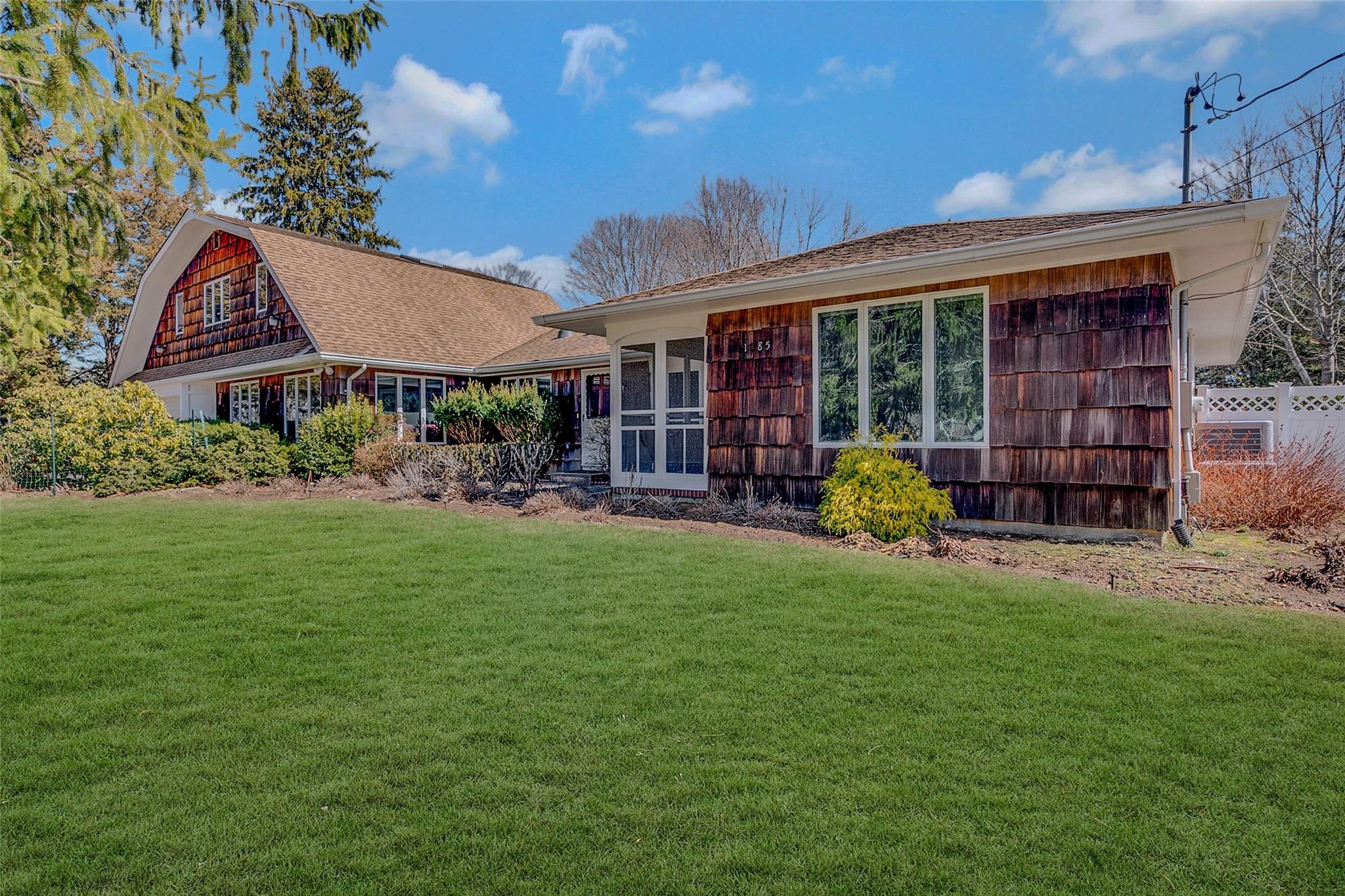1085 Gin Lane, Southold, New York image 1