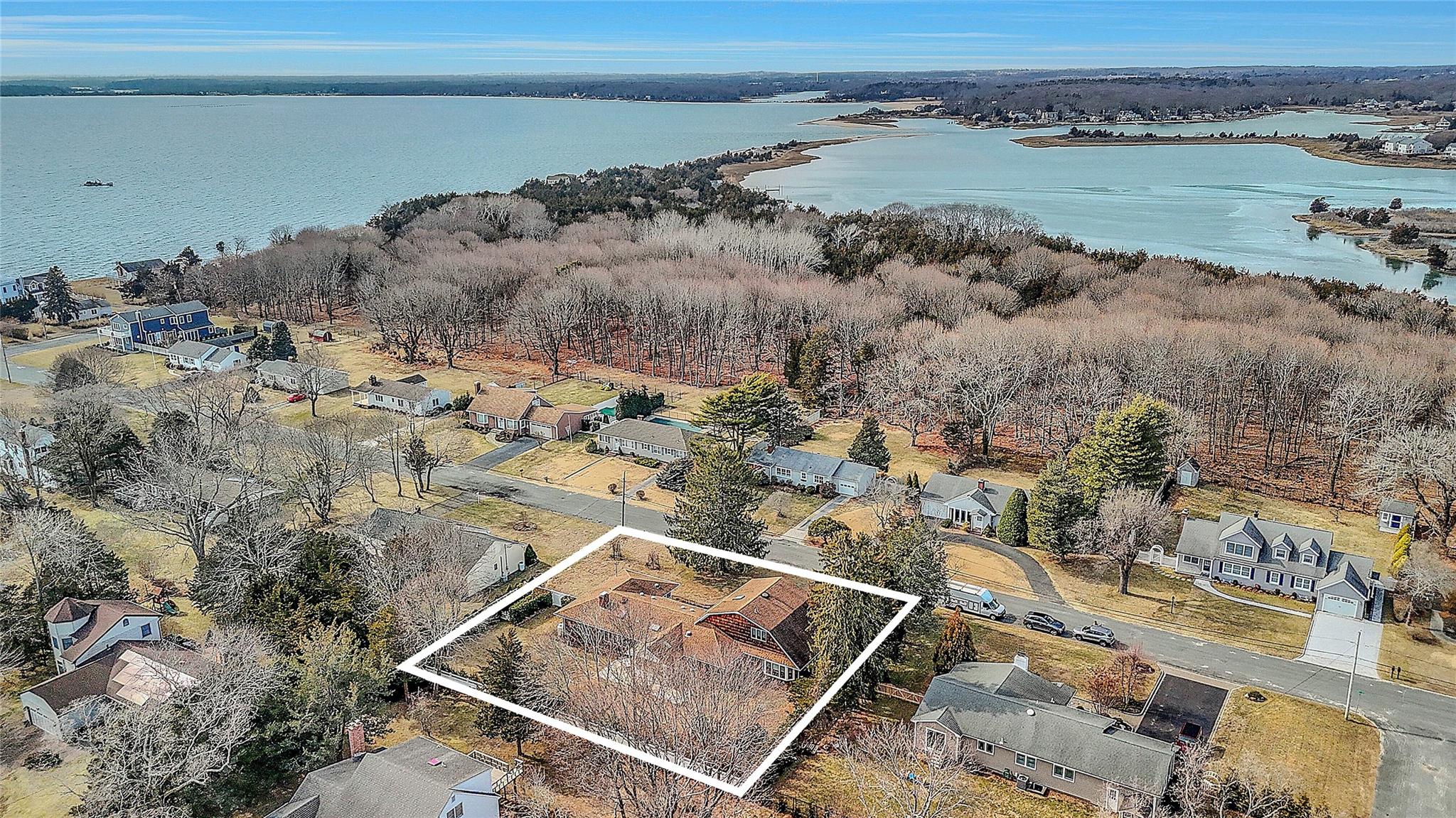 1085 Gin Lane, Southold, New York image 4