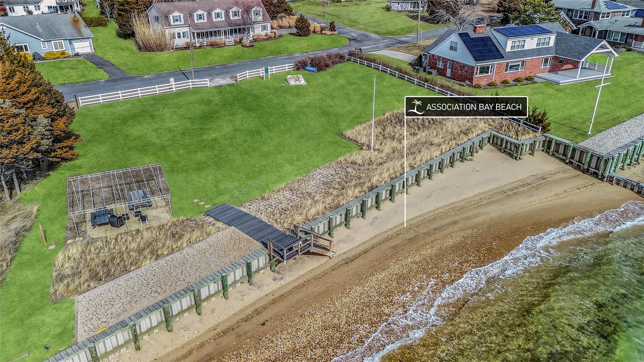 1085 Gin Lane, Southold, New York image 31