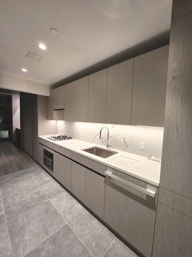 133-36 37th Avenue #3K, Flushing, New York image 8
