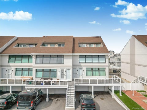 Condo For Sale - 519 West Broadway #B<br/> Long Beach, NY 11561