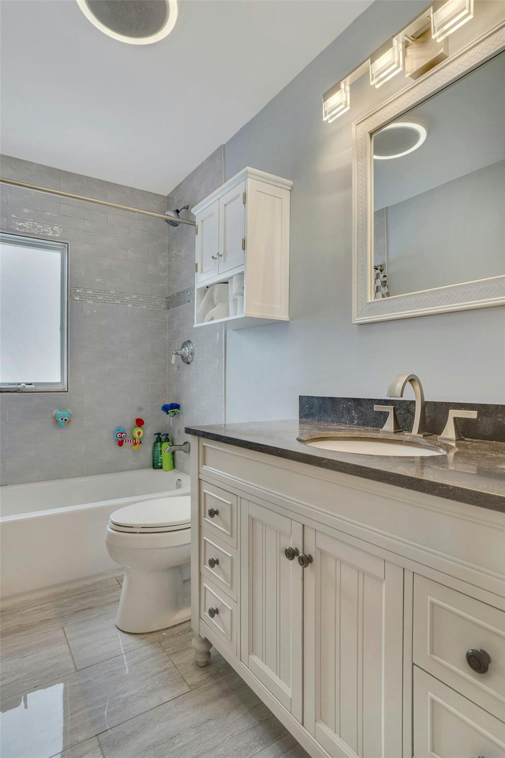 2 NW Grand Haven Drive, Commack, Florida image 17