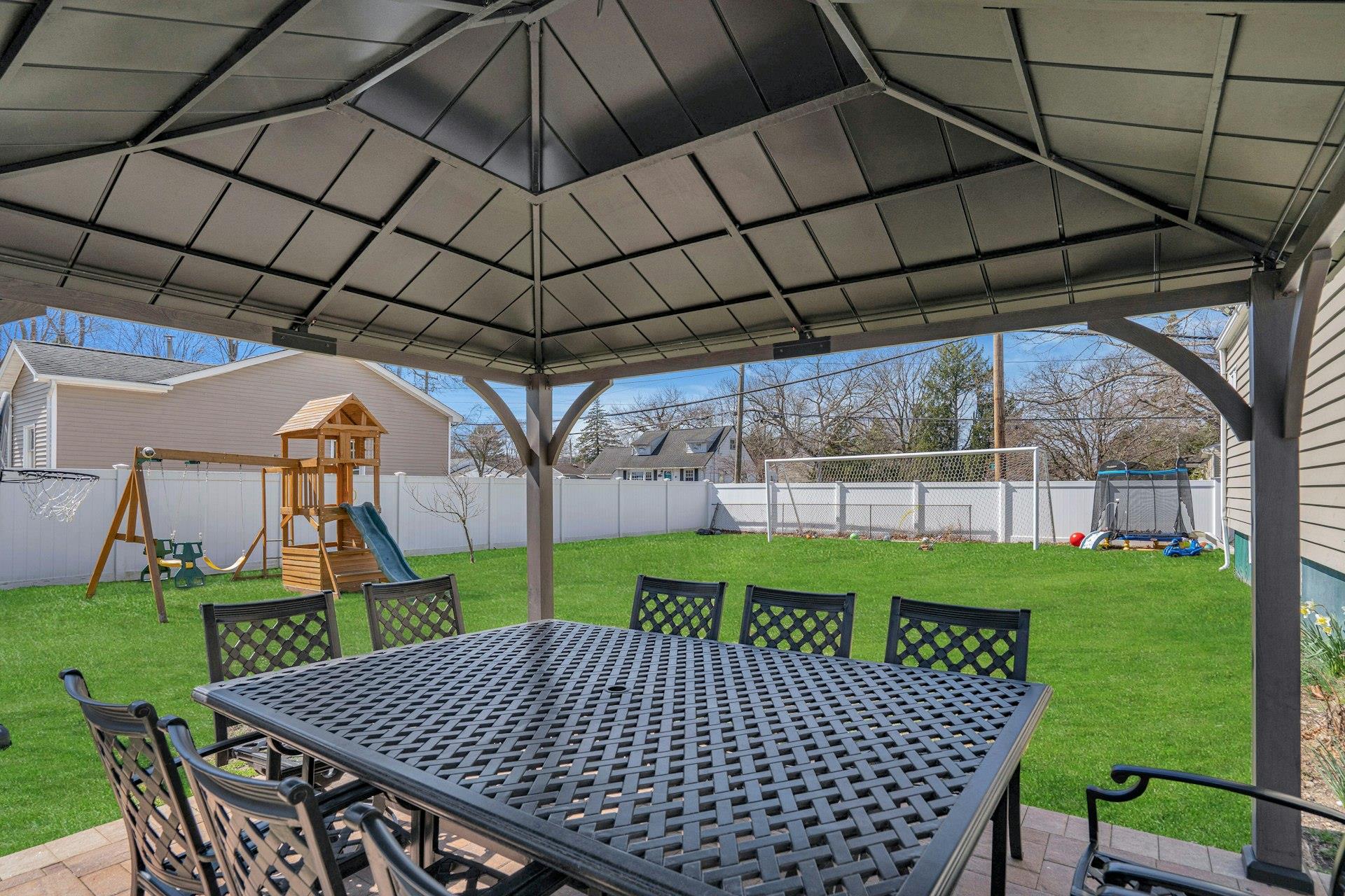 2 NW Grand Haven Drive, Commack, Florida image 30