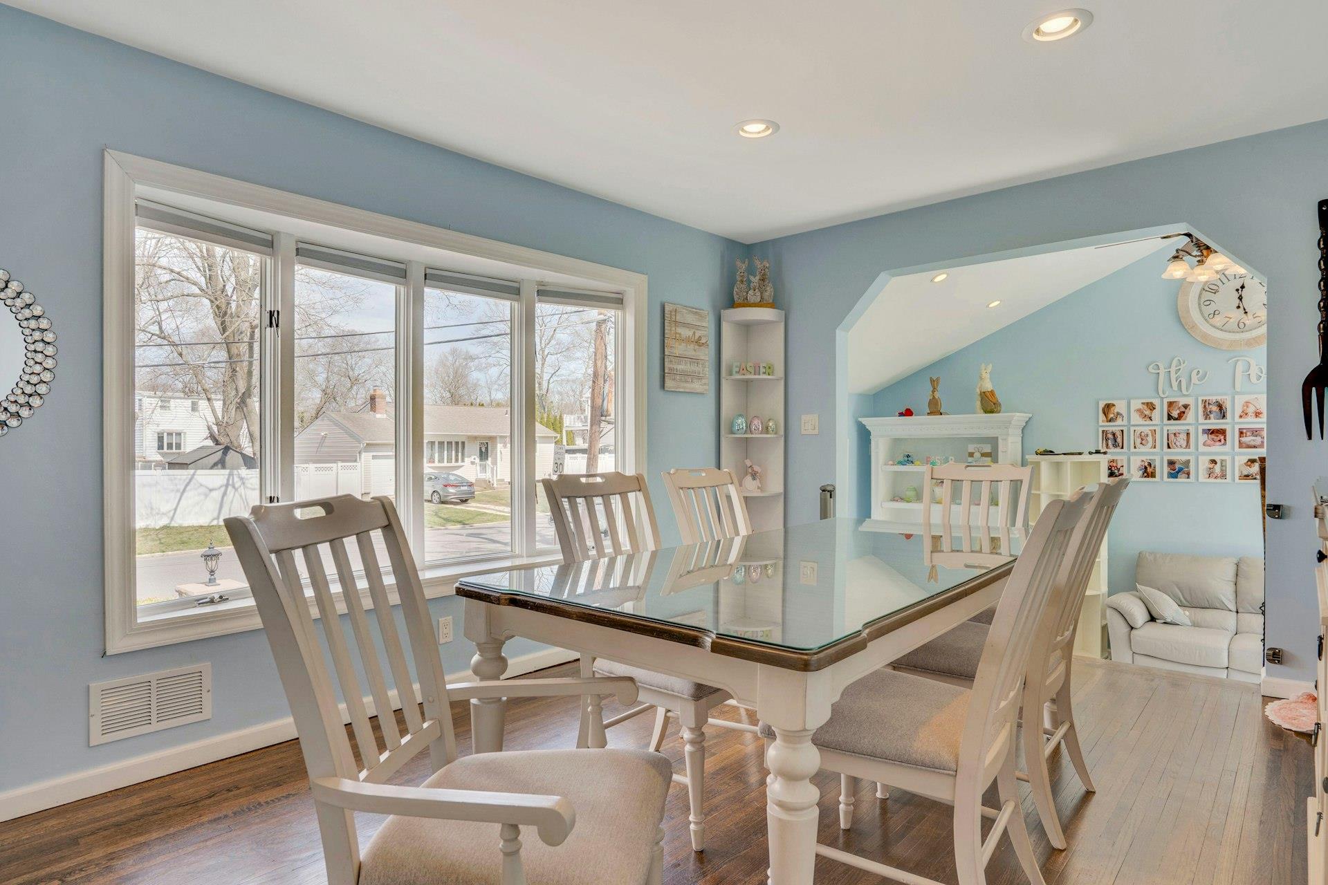 2 NW Grand Haven Drive, Commack, Florida image 5