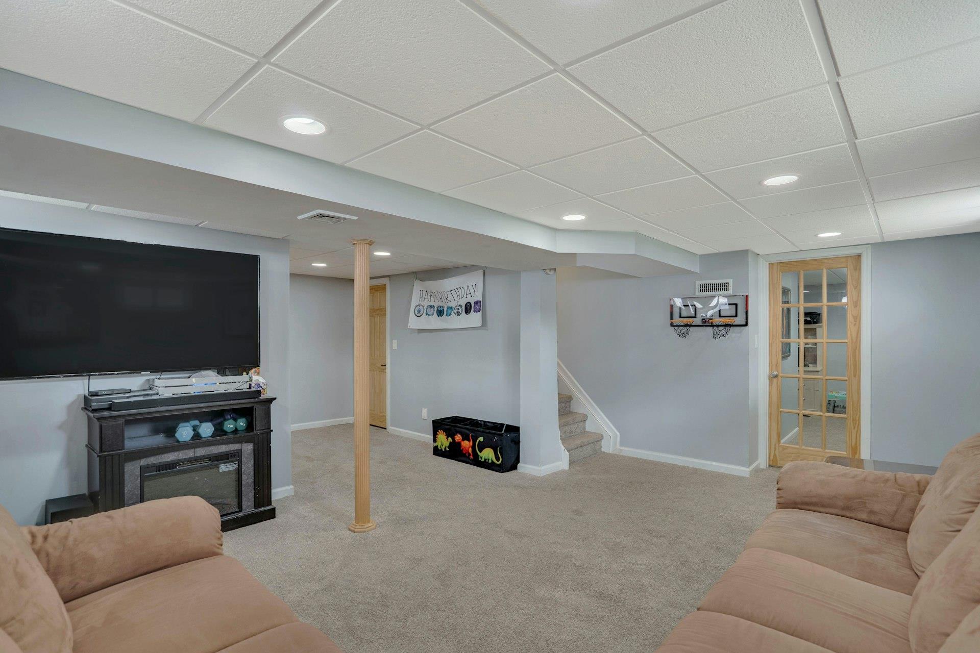 2 NW Grand Haven Drive, Commack, Florida image 25
