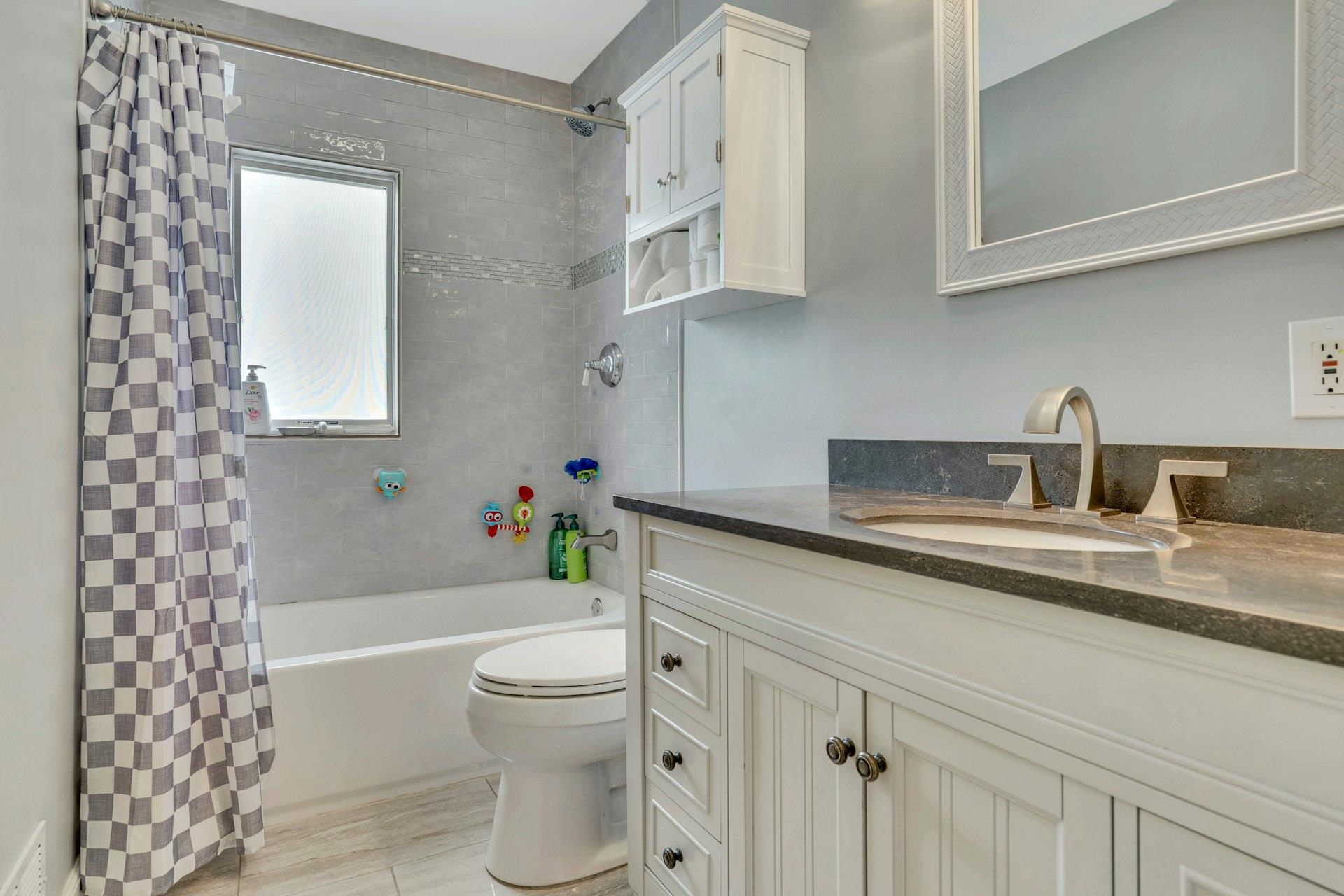 2 NW Grand Haven Drive, Commack, Florida image 16