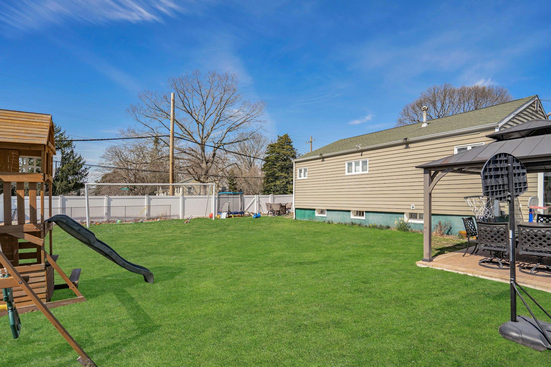 2 NW Grand Haven Drive, Commack, Florida image 31