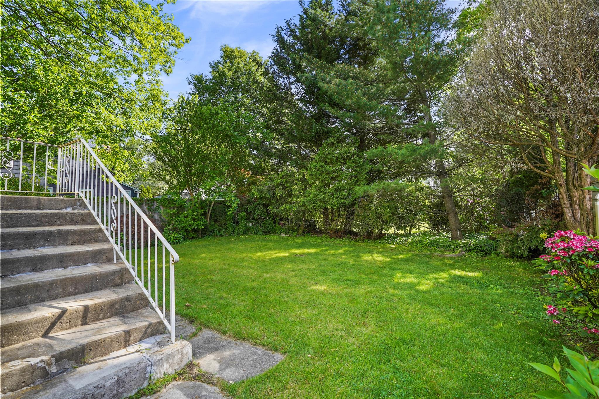 31 Westwood Avenue, New Rochelle, New York image 22