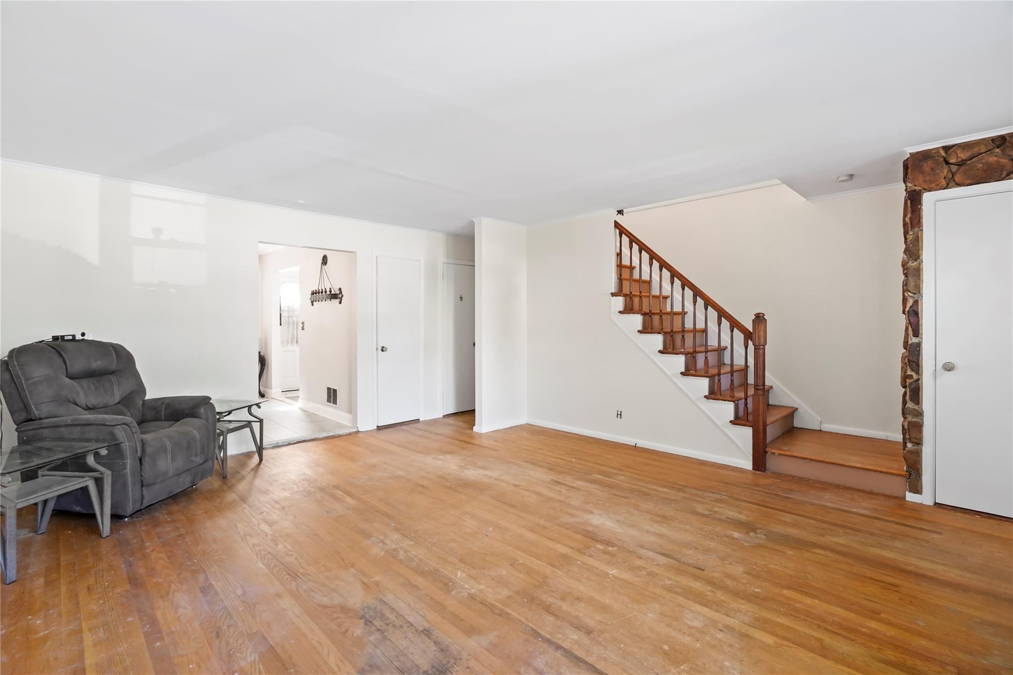 31 Westwood Avenue, New Rochelle, New York image 6