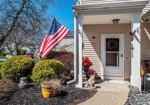 40 Weathervane Way Warwick NY 10990