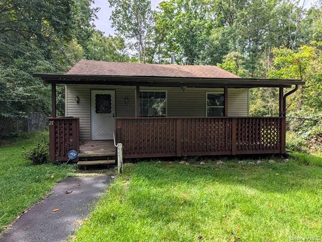 Photo of 27 Poplar Road, Otisville, NY 10963 (MLS # 1056681)