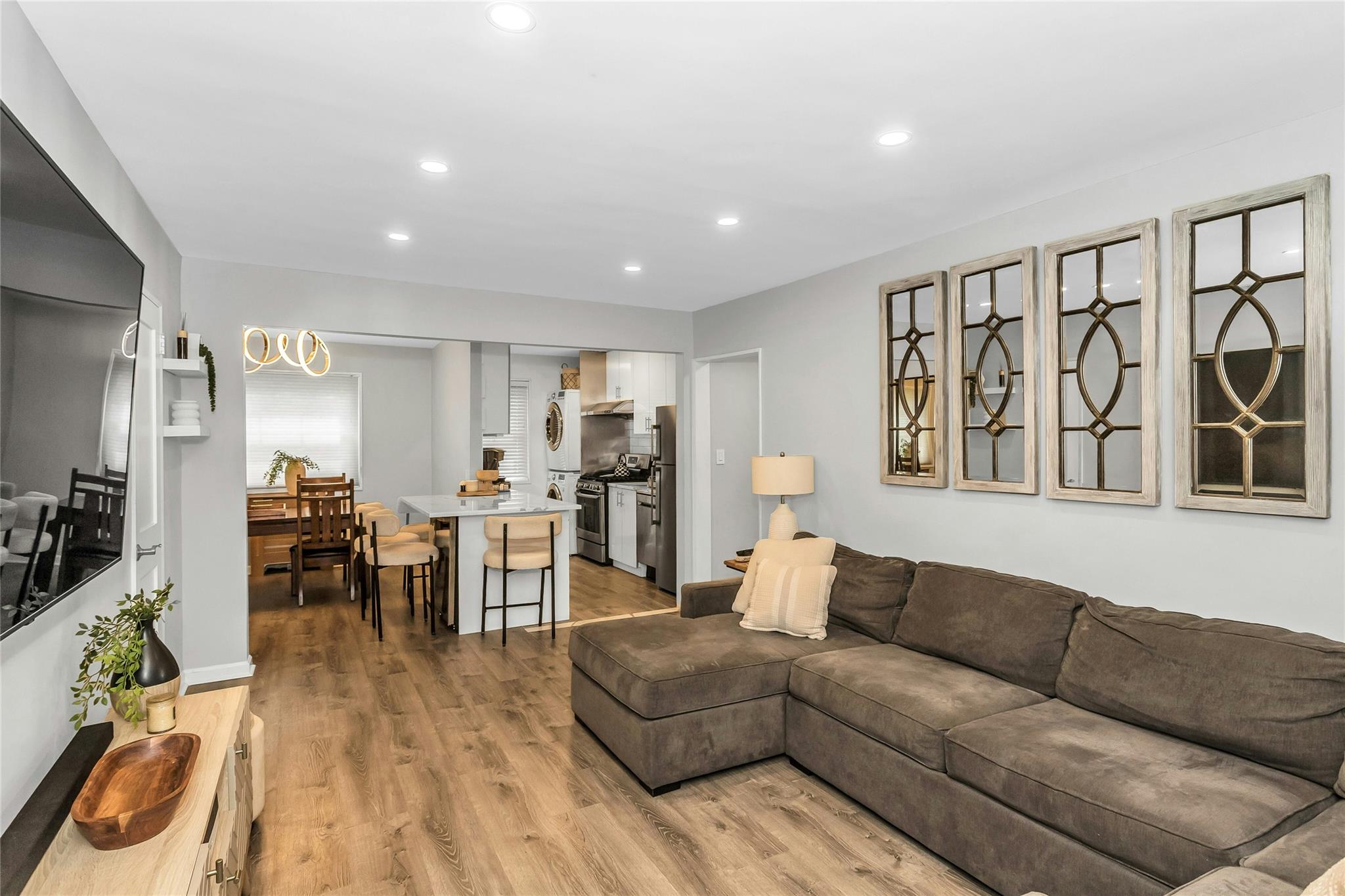249-12 57th Ave Ave #257, Little Neck, New York image 3