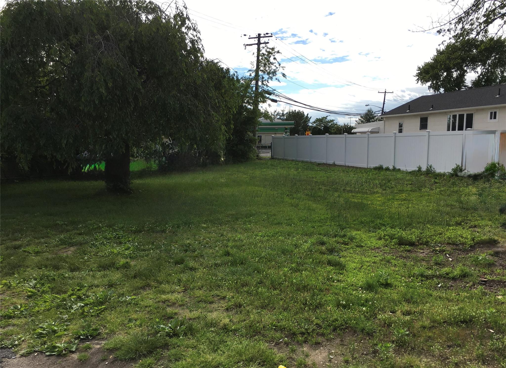 305 Route 109, West Babylon, New York image 14