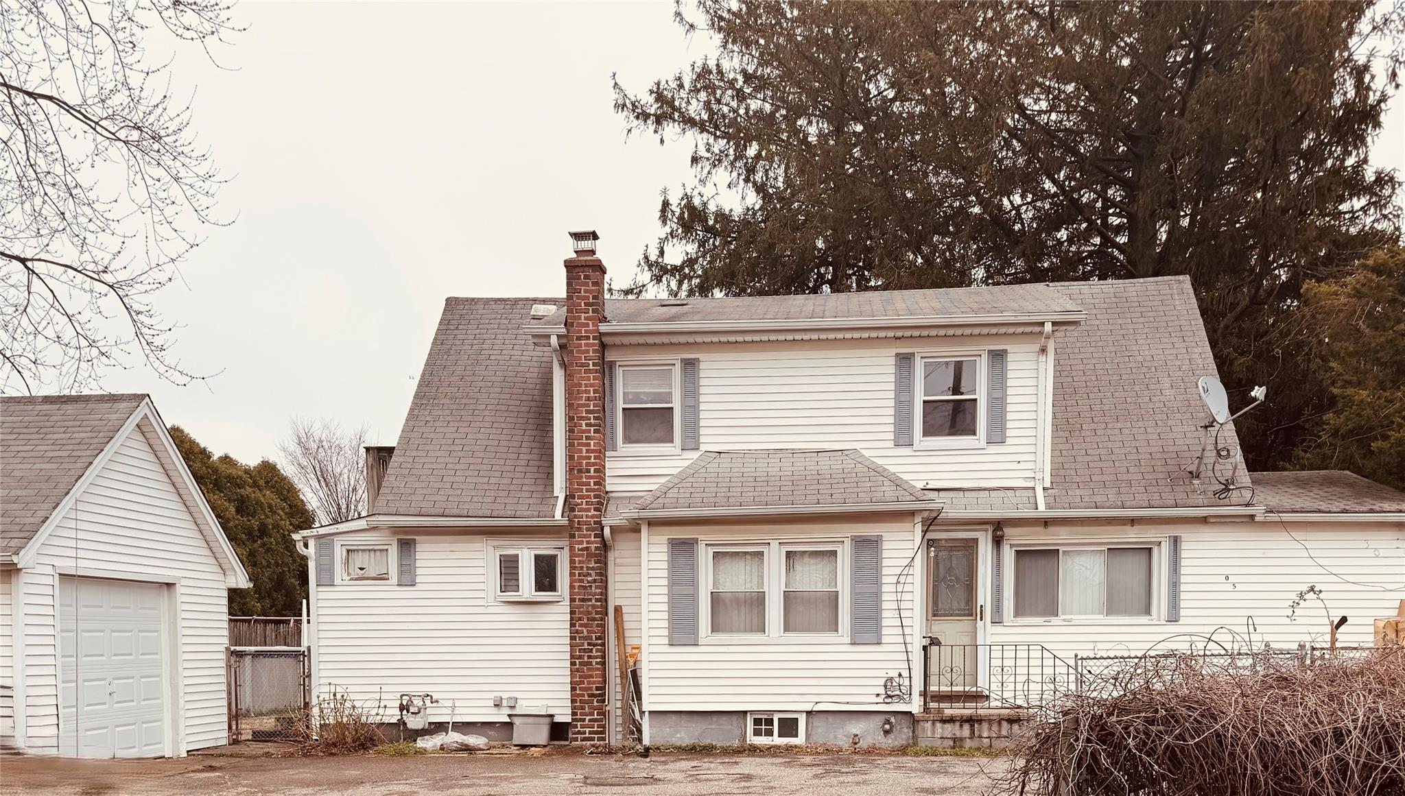 305 Route 109, West Babylon, New York image 1