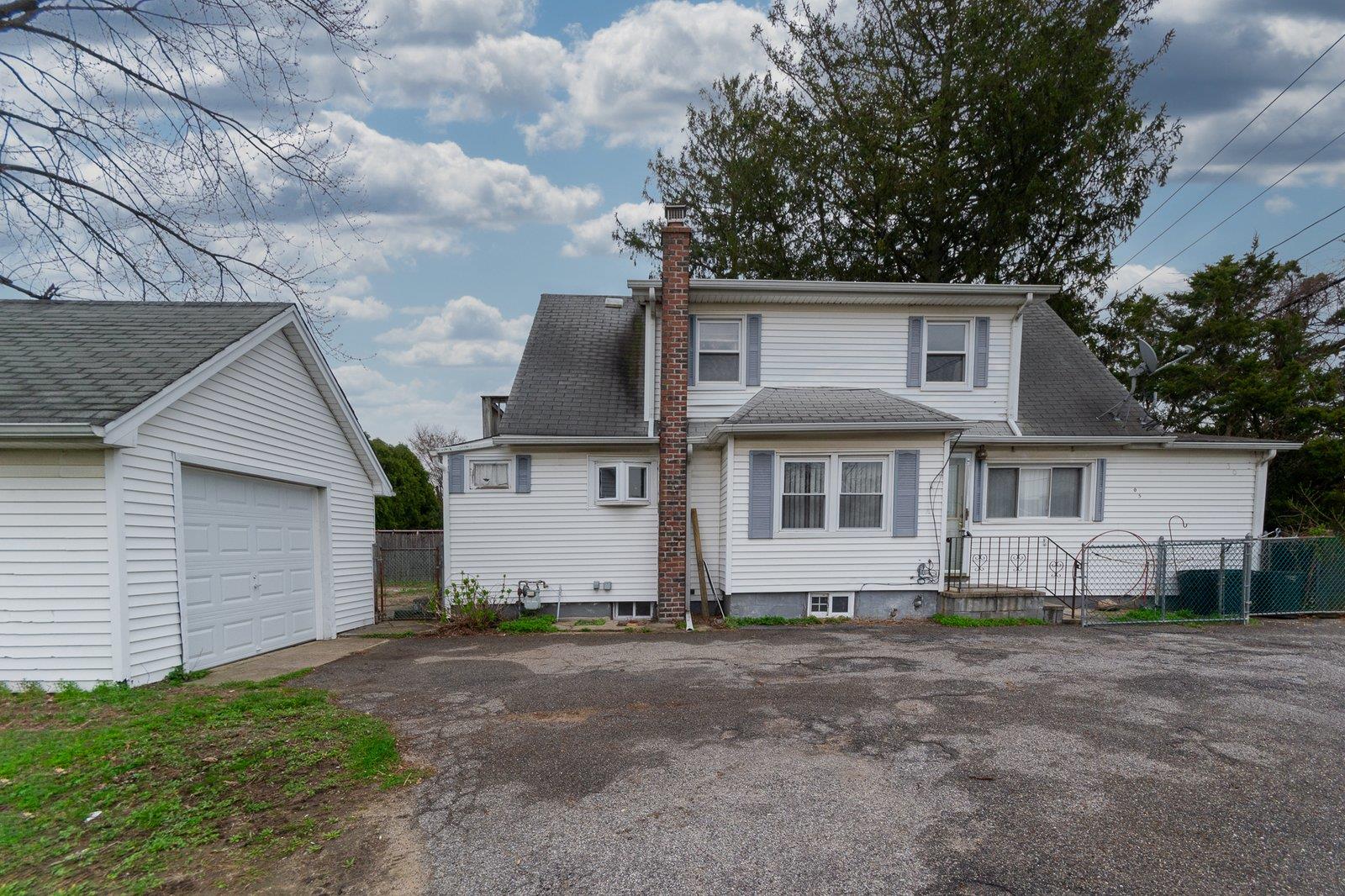 305 Route 109, West Babylon, New York image 1