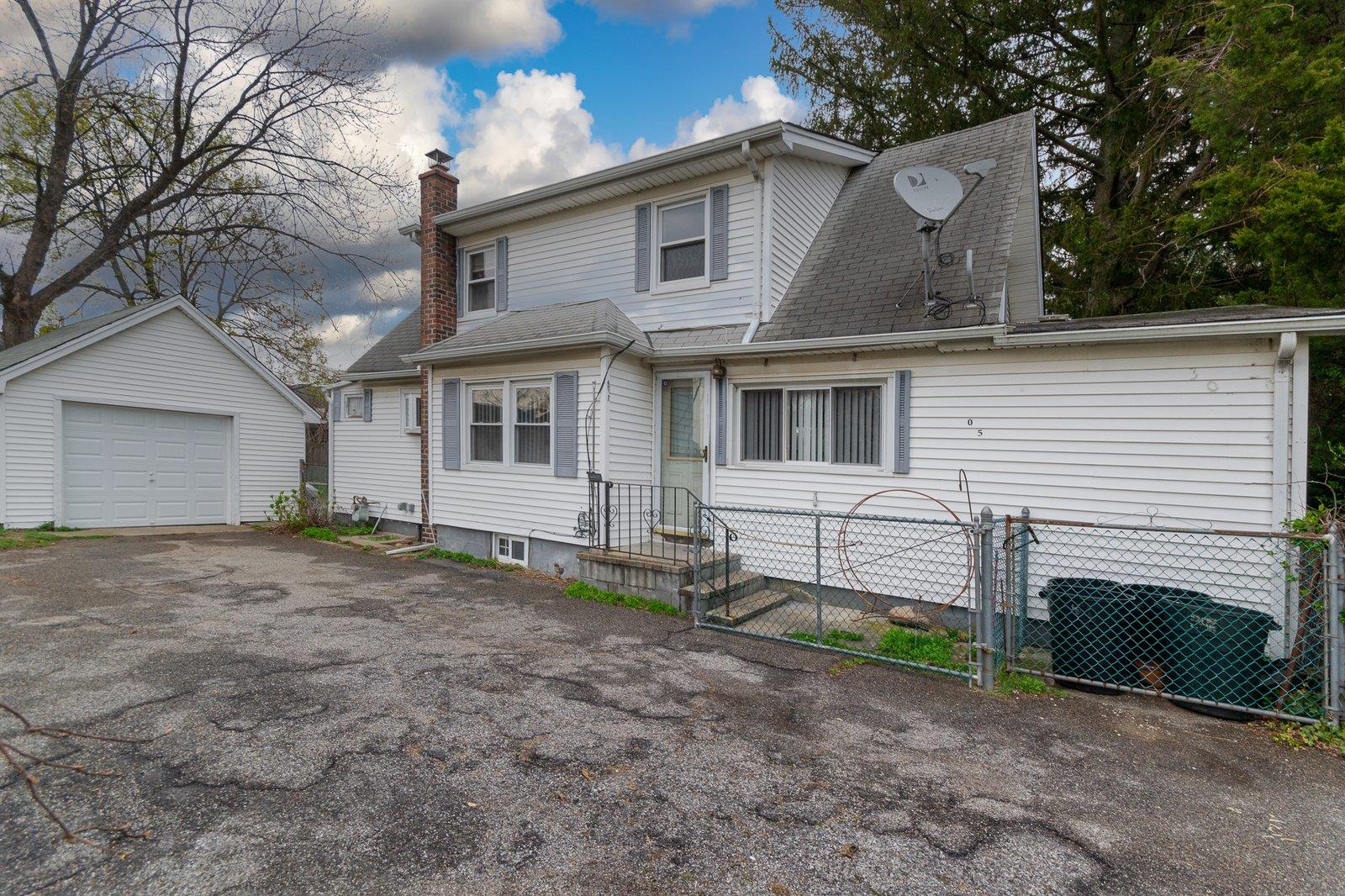 305 Route 109, West Babylon, New York image 2