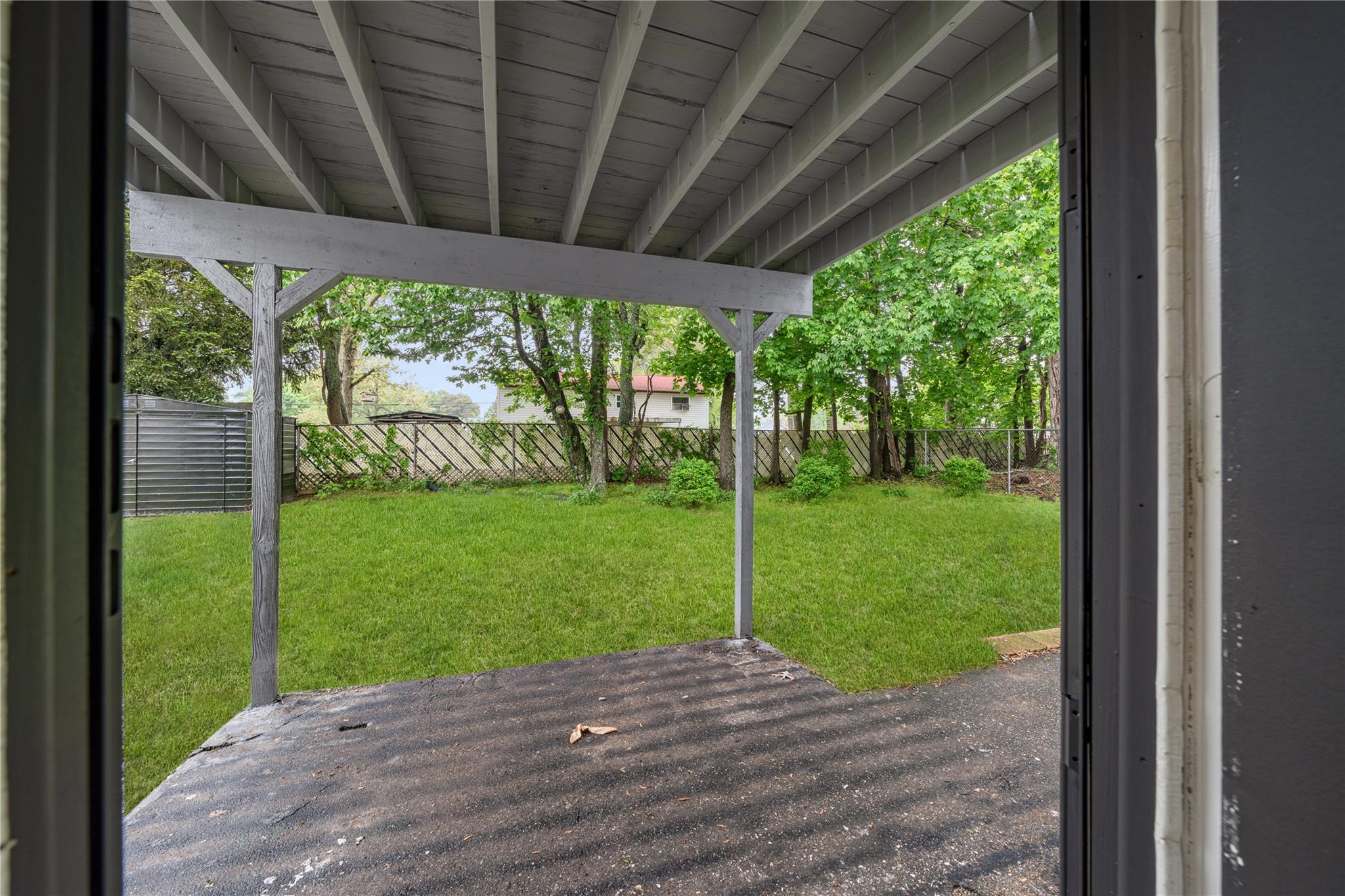 40 S 29th Street, Wyandanch, New York image 25