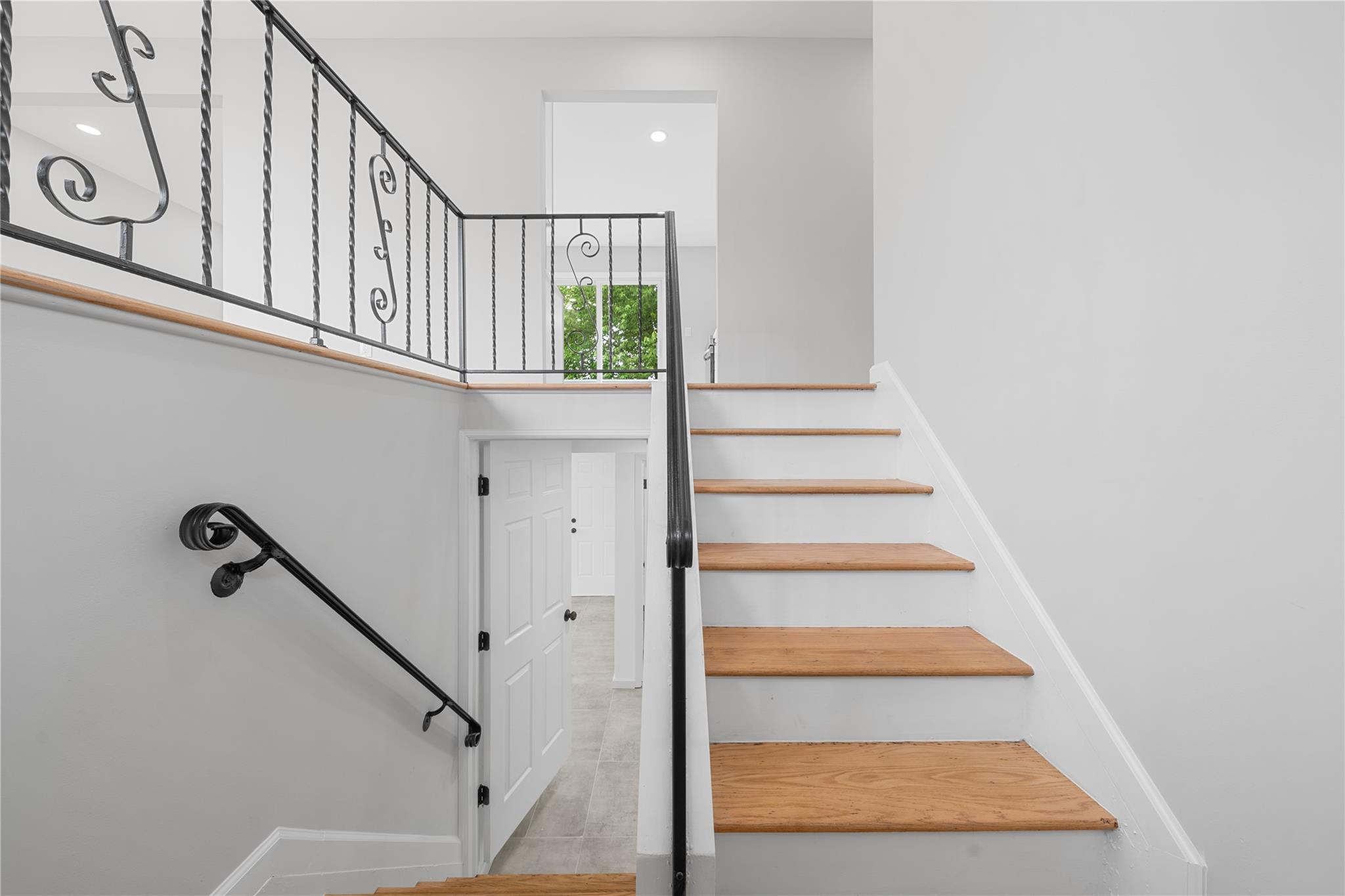 40 S 29th Street, Wyandanch, New York image 6