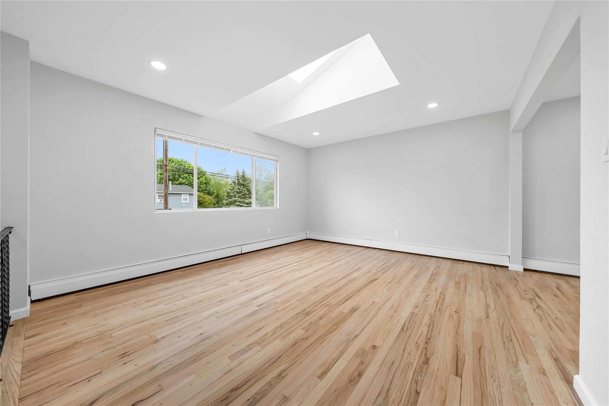 40 S 29th Street, Wyandanch, New York image 7