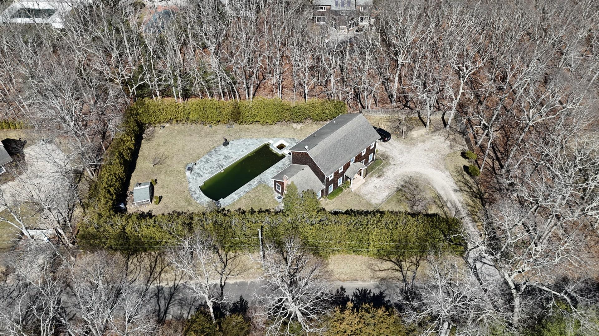 39 Washington Avenue, East Hampton, New York image 3