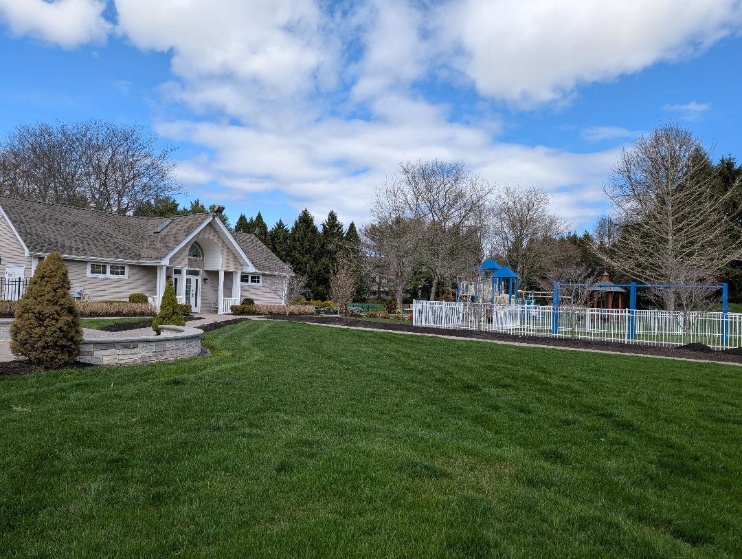 115 Barrett Circle, Melville, New York image 15