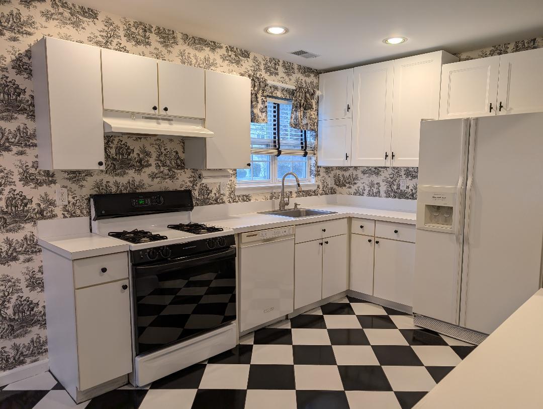 115 Barrett Circle, Melville, New York image 2
