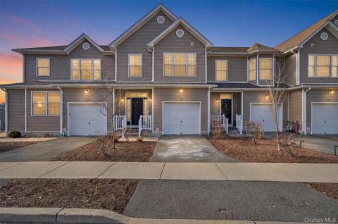 37 Pinto Road E Middletown NY 10941