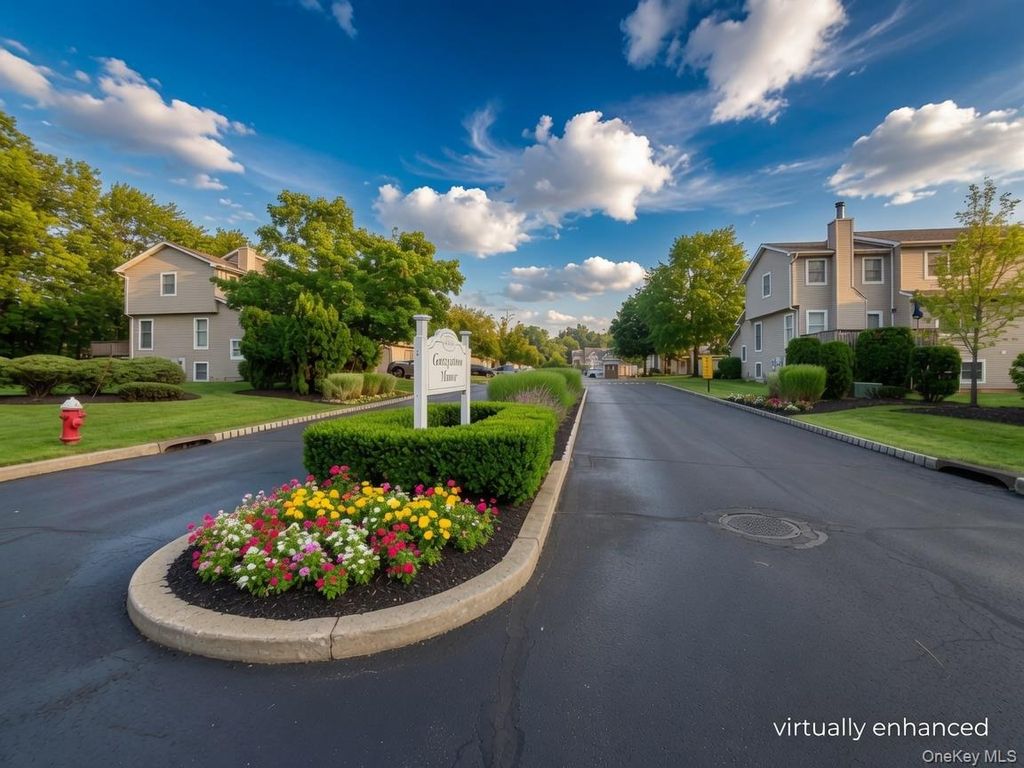 Photo of 184 N Route 303 #4, Congers, NY 10920 (MLS # 1019378)