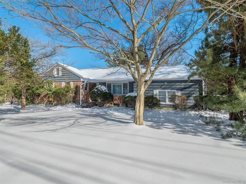 Homes For Sale - 856 Glen Cove Avenue<br/> Glen Head, NY 11545