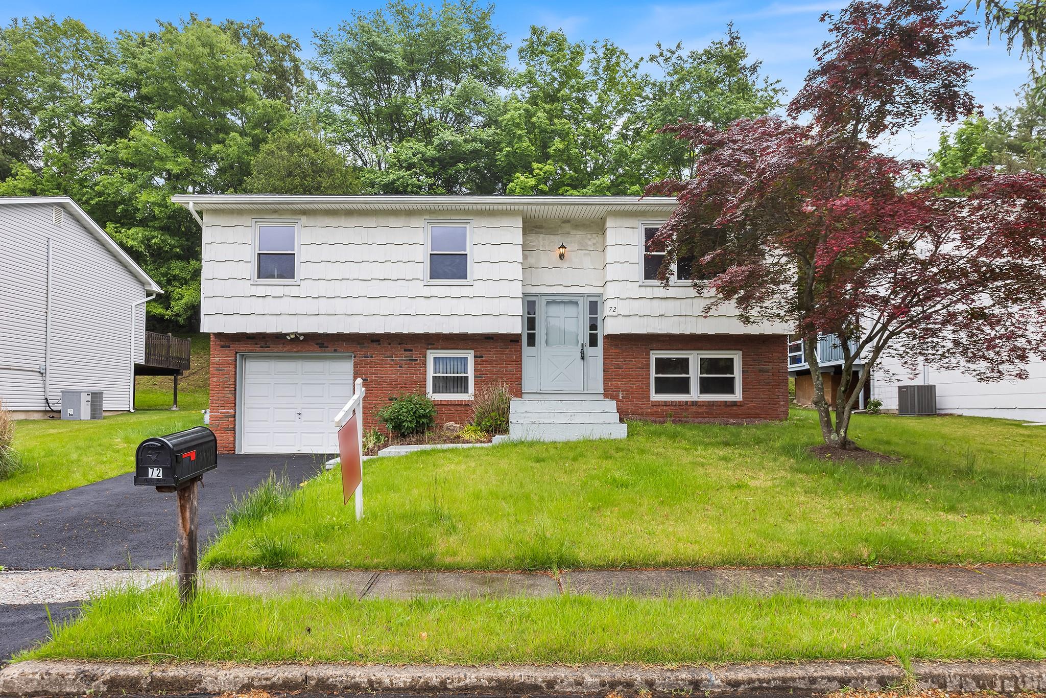 72 Lincoln Street, Sloatsburg, New York image 1