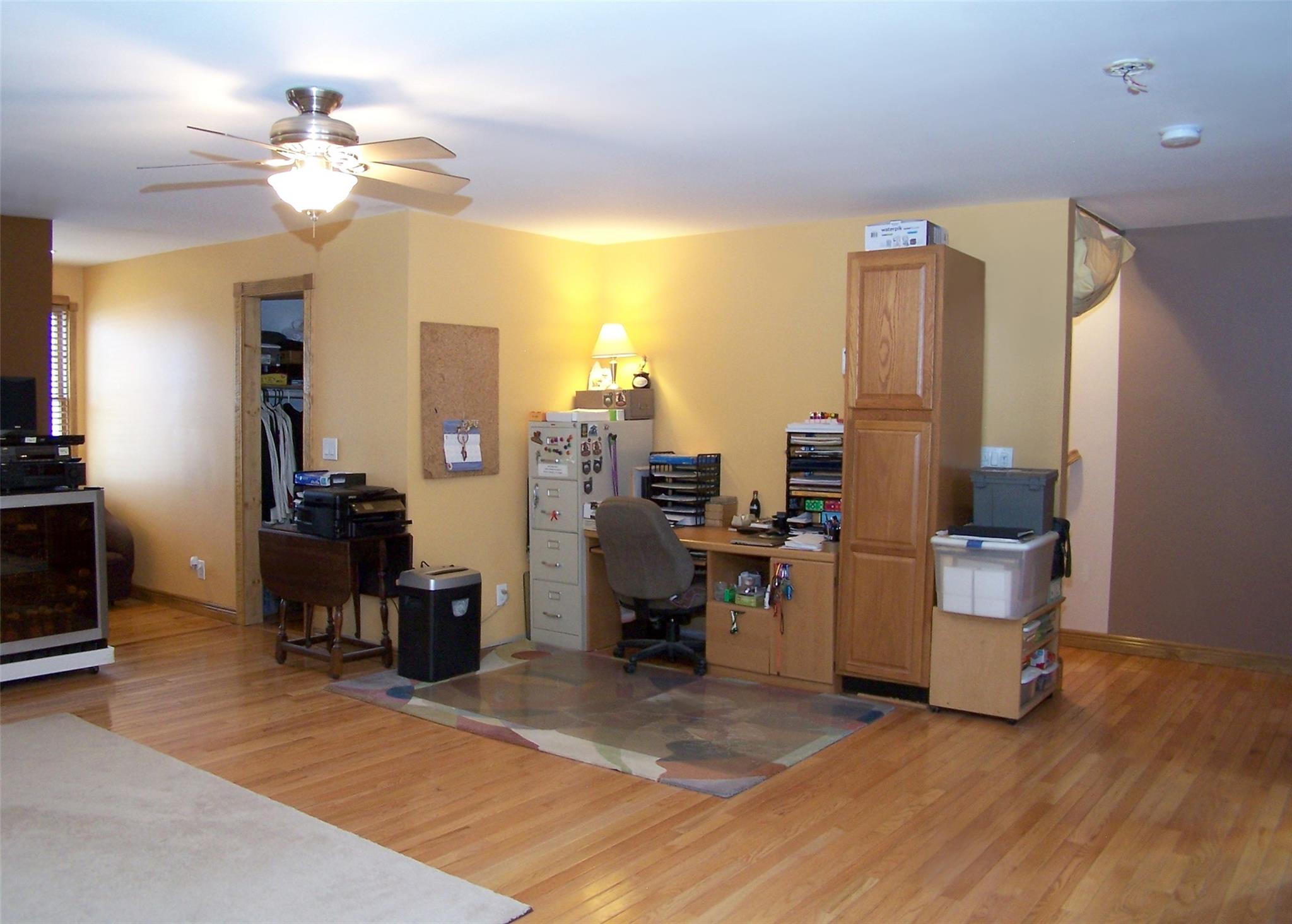 219 Hampton Avenue, Mastic, New York image 13