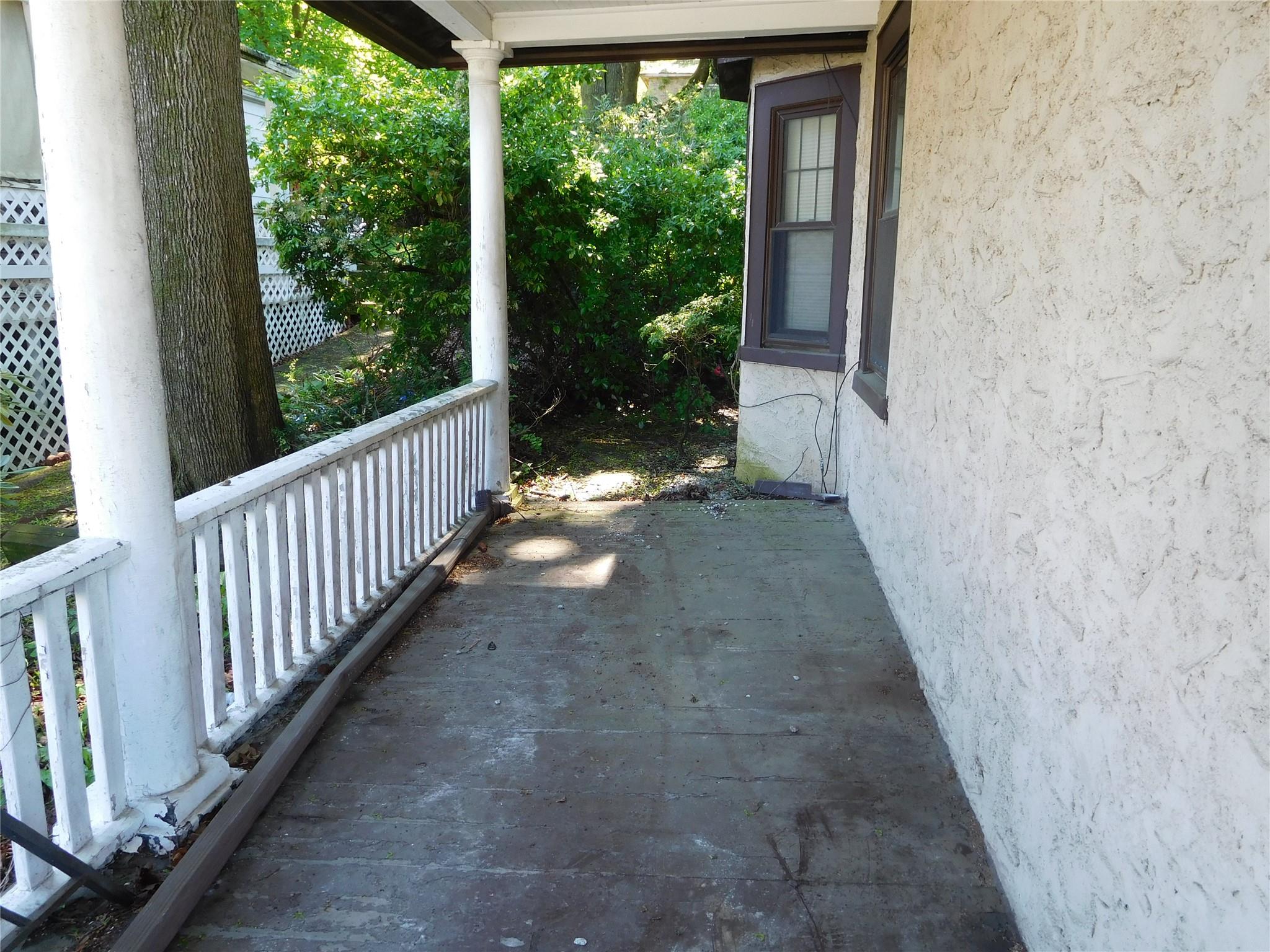 54 S Stone Avenue, Elmsford, New York image 10