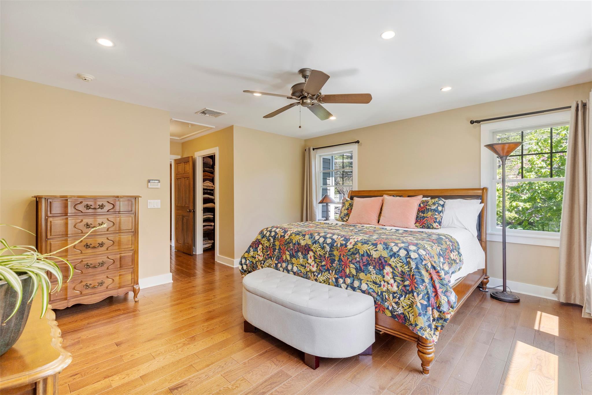 78 E Sunnyside Lane, Irvington, New York image 17