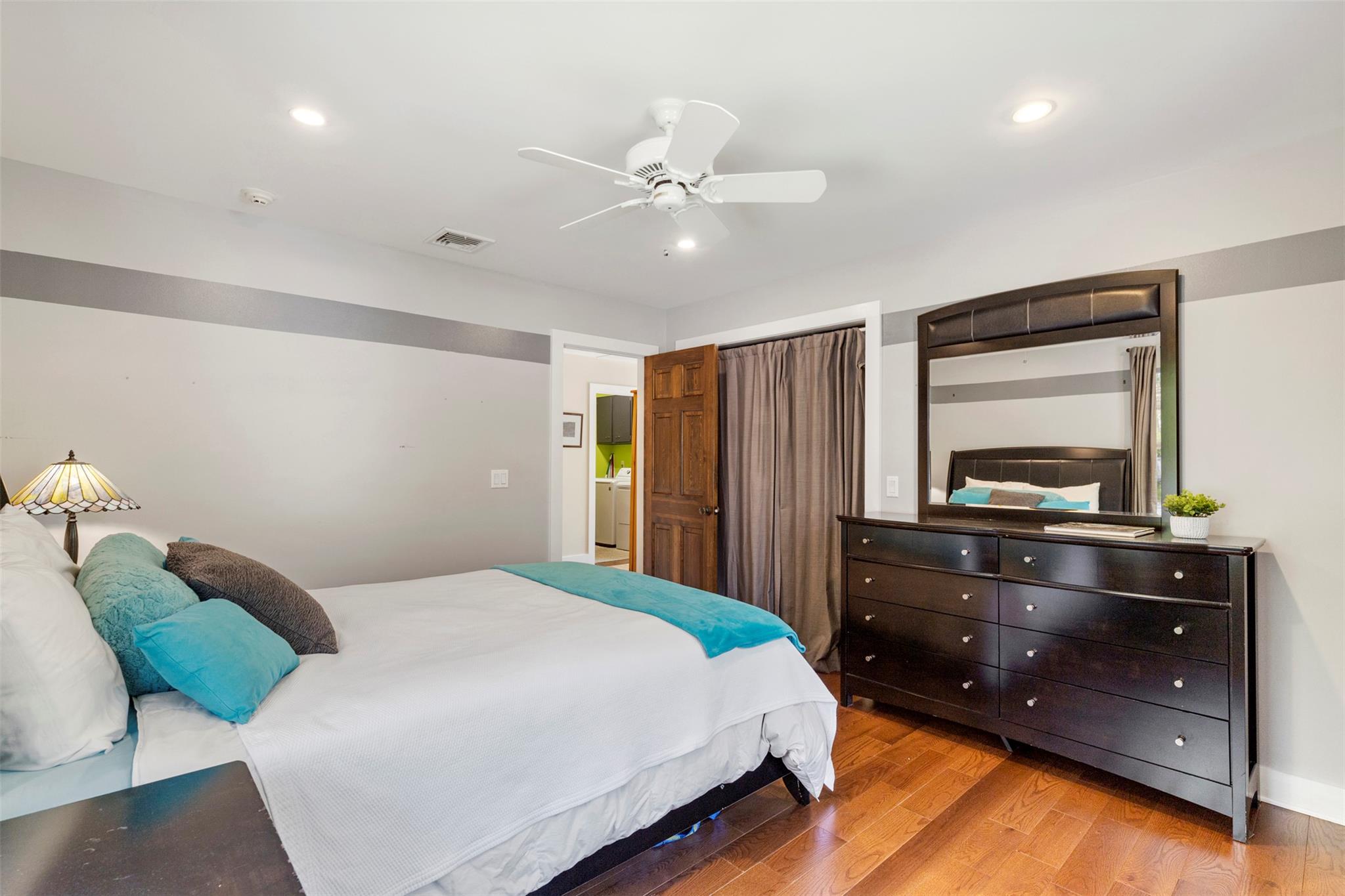 78 E Sunnyside Lane, Irvington, New York image 23