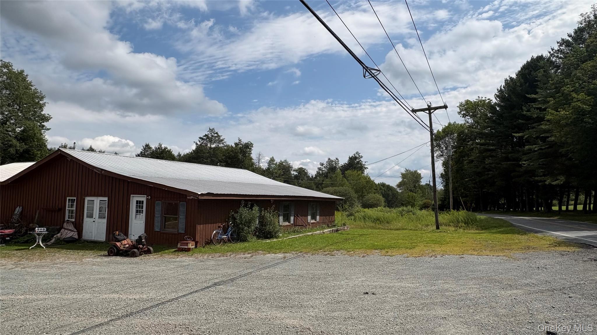 290 Jeffersonville North Branch Road