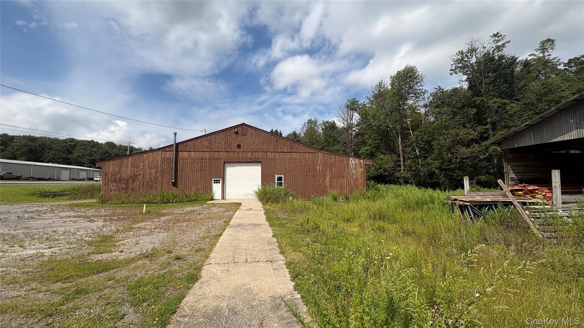 290 Jeffersonville North Branch Road