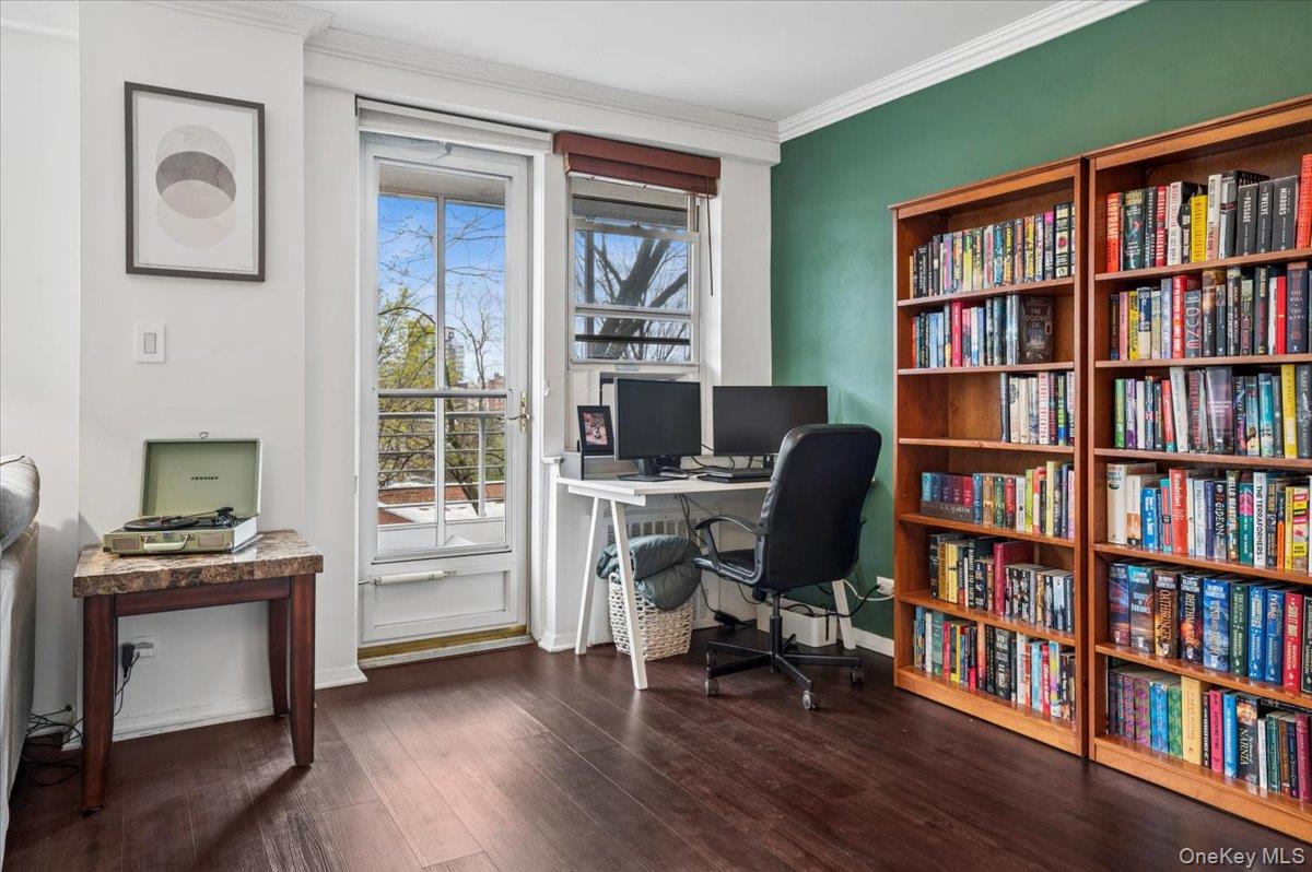 3135 Johnson Avenue 7F