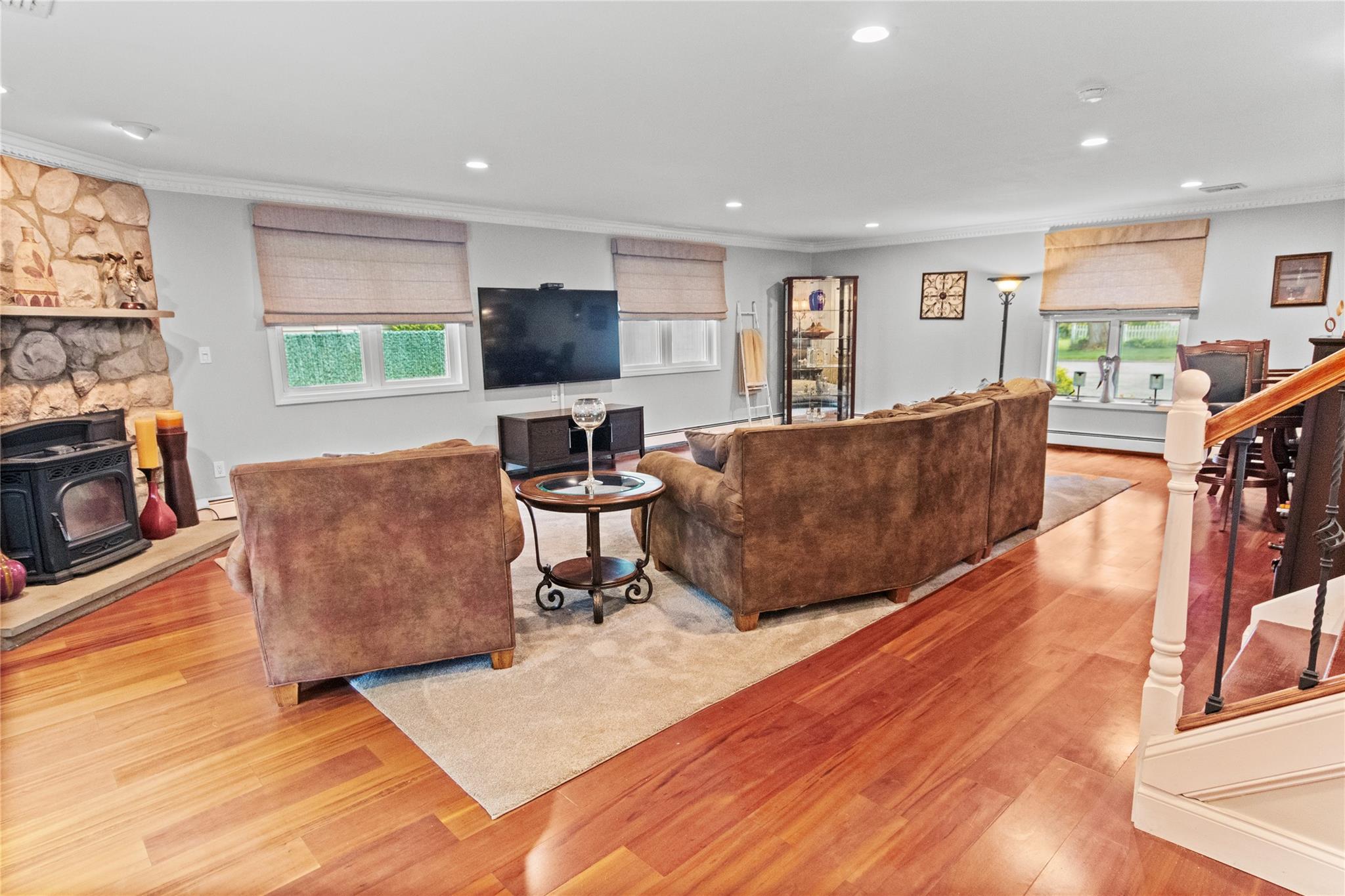 1583 Central Street, Yorktown Heights, New York image 14