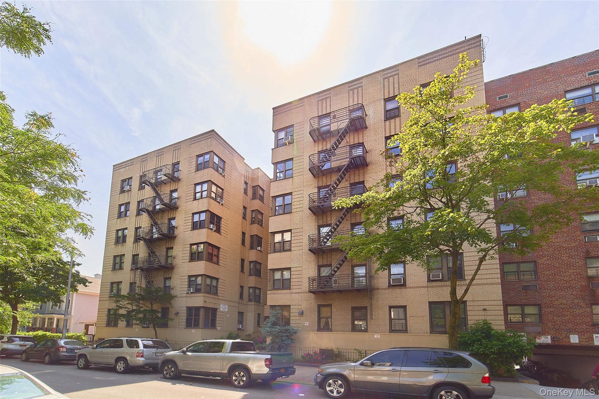 2962 Decatur Avenue 4D