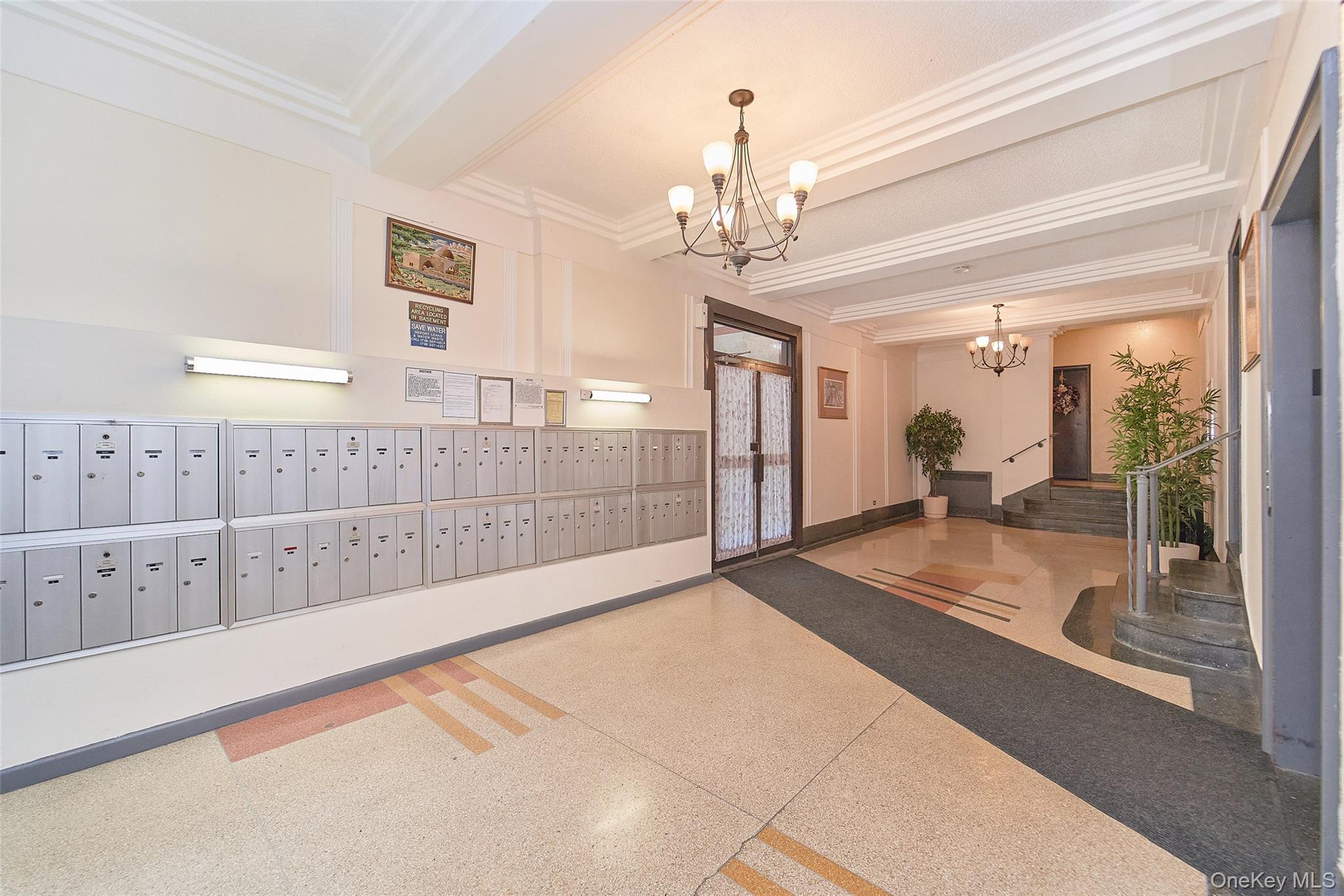 2962 Decatur Avenue 4D