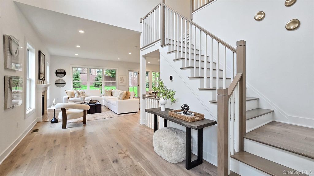 Photo of 6 Marker Ridge #3, Irvington, NY 10533 (MLS # 943571)