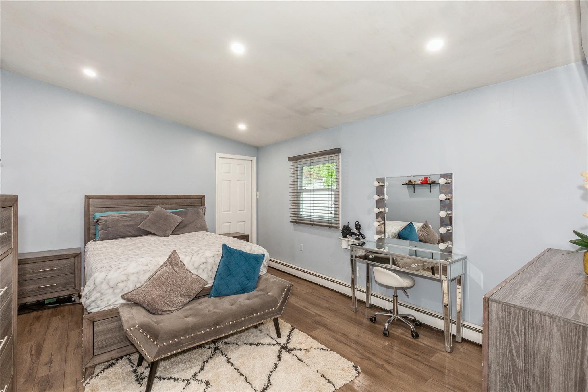 291 Southaven Avenue, Medford, New York image 36