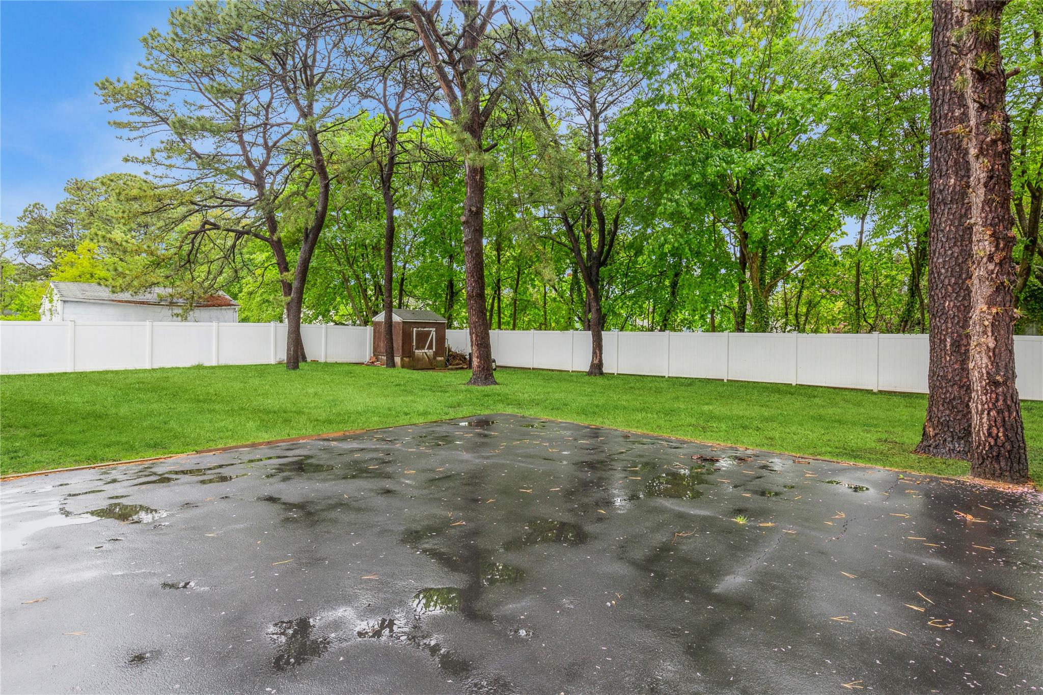 291 Southaven Avenue, Medford, New York image 11